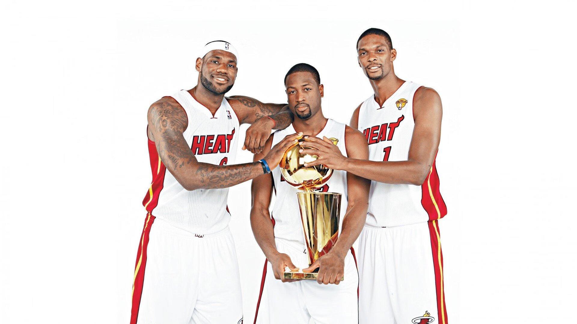 丹特尼力挺韦斯布鲁克，无限开火权铸就赛场自由，三双表现更添战术价值